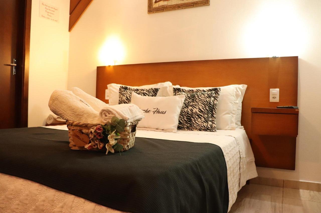 Pousada Hencke Haus (Adults Only) カネラ エクステリア 写真