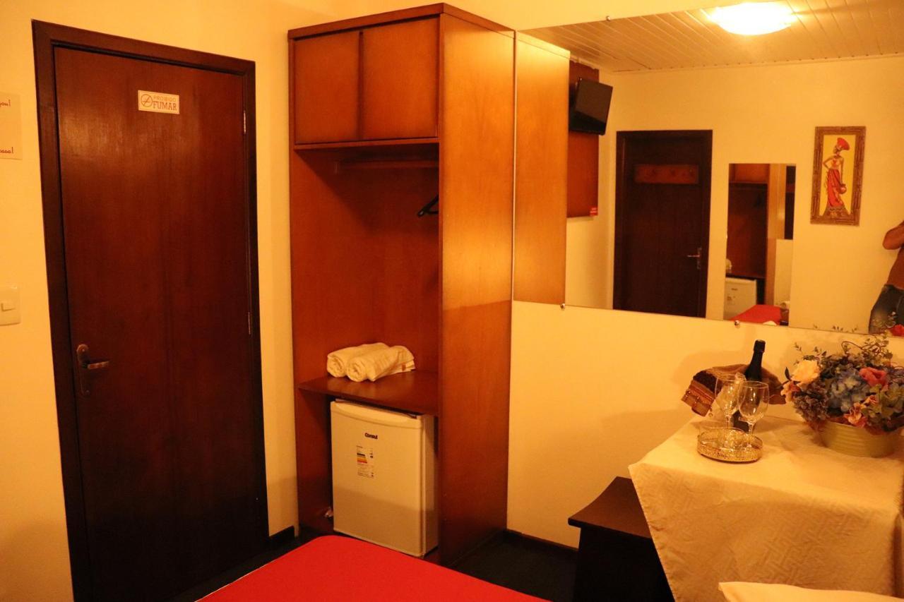 Pousada Hencke Haus (Adults Only) カネラ エクステリア 写真